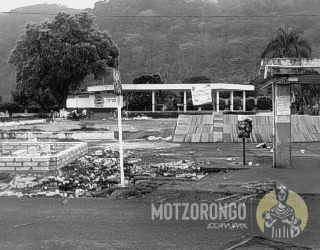 Remodelación del parque "Carlos A. Pacheco" por gestiones municipales.