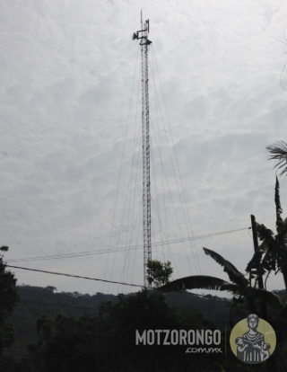 Antena de Movistar en el barrio Pueblo Nuevo.