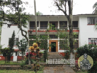 Hotel de la Colonia de Empleados.