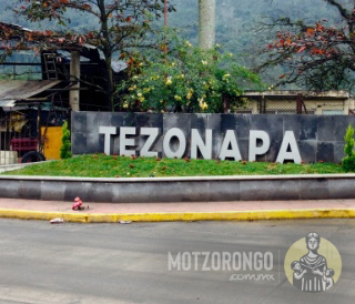 El letrero incómodo sobre la entrada norte de Motzorongo.