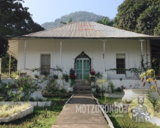 Edificio de la gerencia de Central Motzorongo.