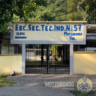 Escuela Secundaria Técnica Industrial No. 57.